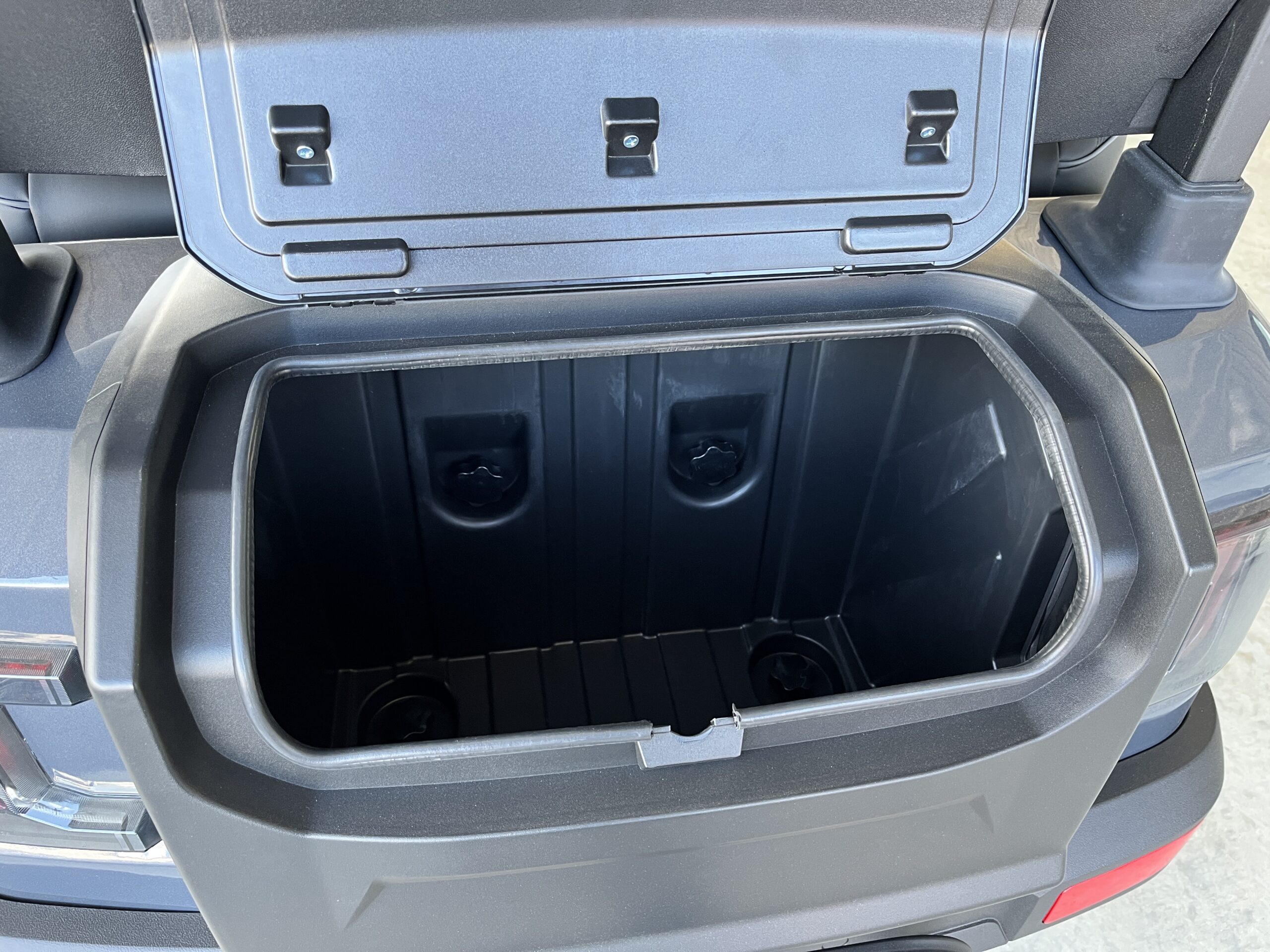 2027 ActivEV Pulse 4 Passenger Forward Facing Lifted BC154